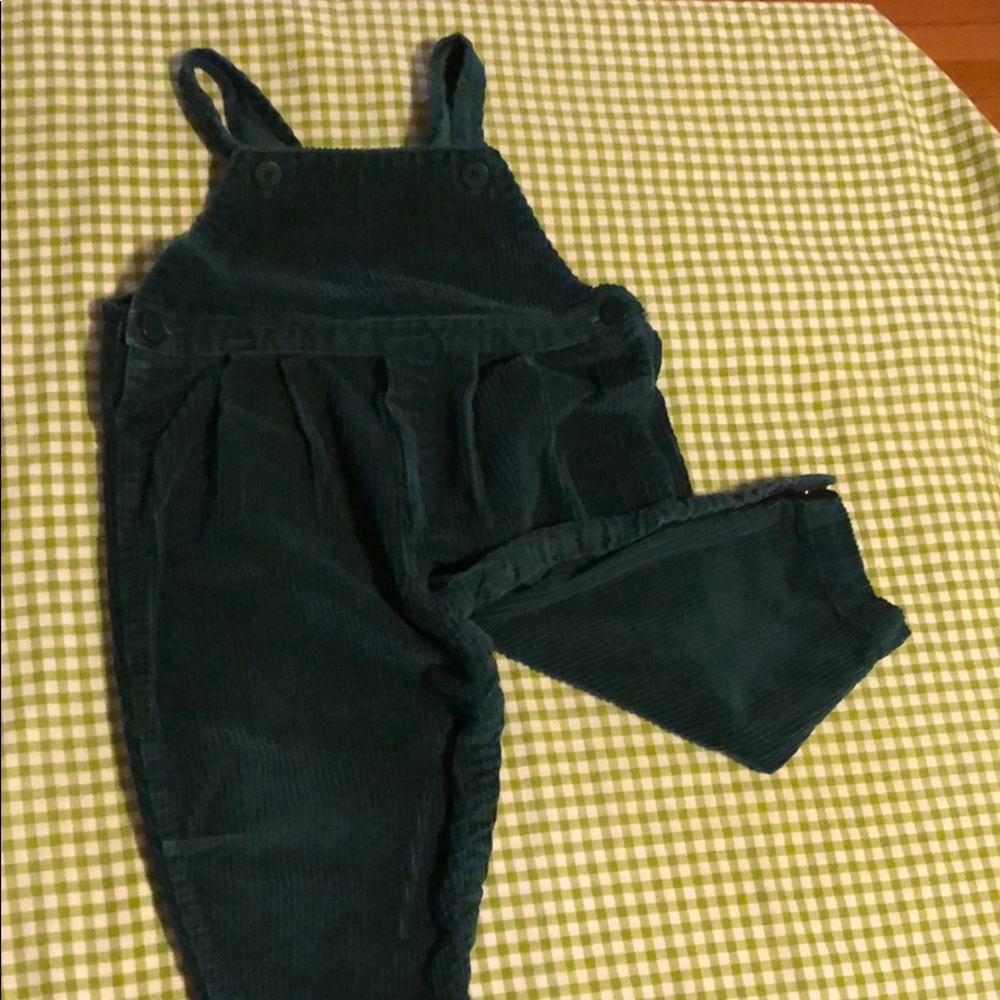 Hanna Andersson Corduroy Romper (95) (3-4T)